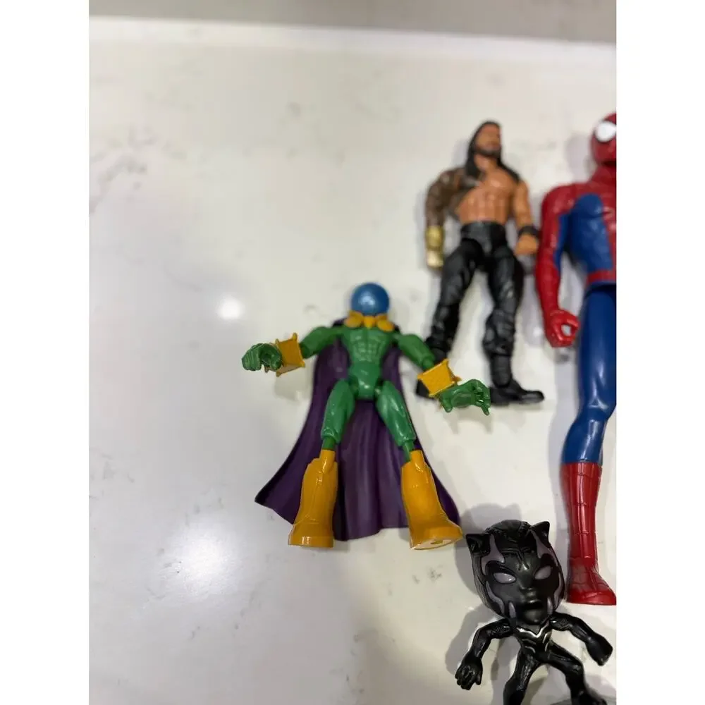 Action Figure Lot - Picture 4 of 5